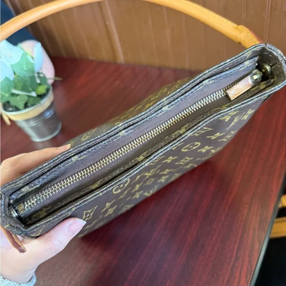 Louis Vuitton Monogram Canvas Shoulder Bag in Brown - Picture 13 of 16